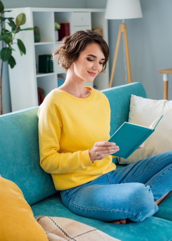 10 عادات ذهبية للحفاظ على تفاؤلكِ وسط عواصف الحياة