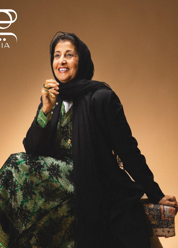 الدكتورة السعودية عواطف القنيبط الصورة خاصة بمجلة هي من تصوير Naif