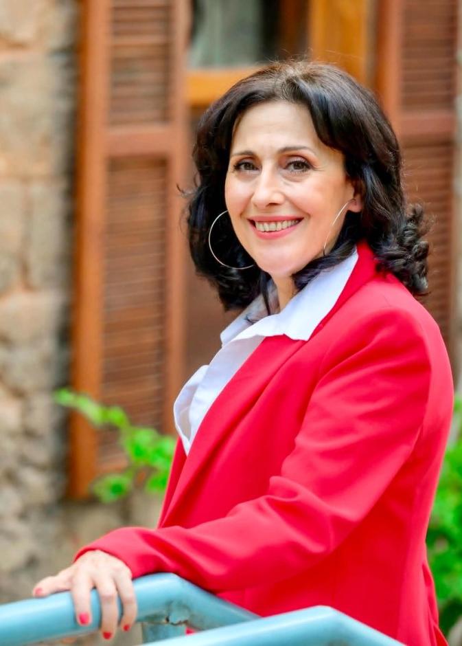 أيقونة تعيد تعريف الشخصية الدرامية.. جوليا قصّار لـ"هي": أرى في كل شخصية أجسدها مساحة مختلفة لاكتشاف الإنسان في داخلي