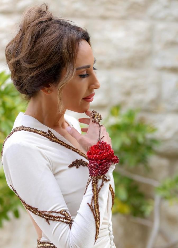 النجمة ورد الخال صورة من انستغرامها