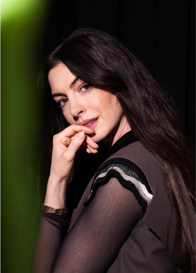 آن هاثواي صورة من انستغرام المصورة Thea Traff
