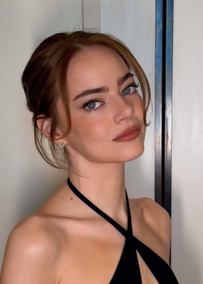 Emma for BAFTA.styling makeup #ninapark