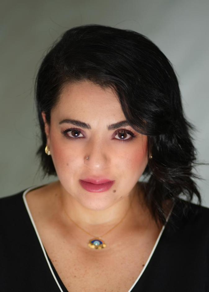 خبيرة التجميل هبة داغر 
