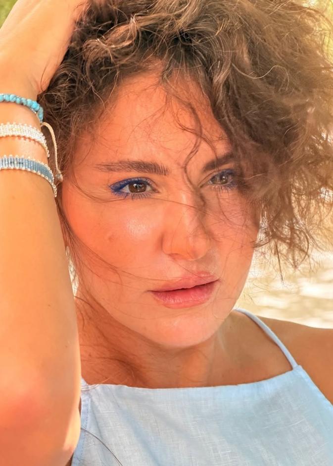 النجمة ديما قندلفت صورة من انستغرامها