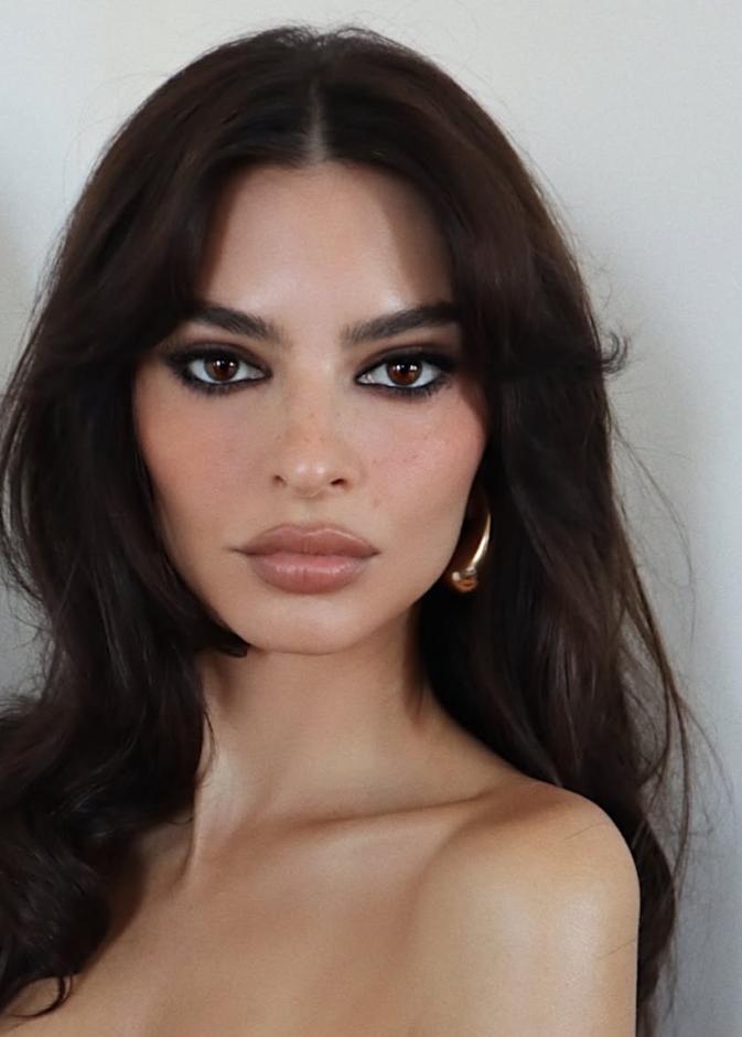 المكياج الأسود رفيقك اليومي هذا الصيف
