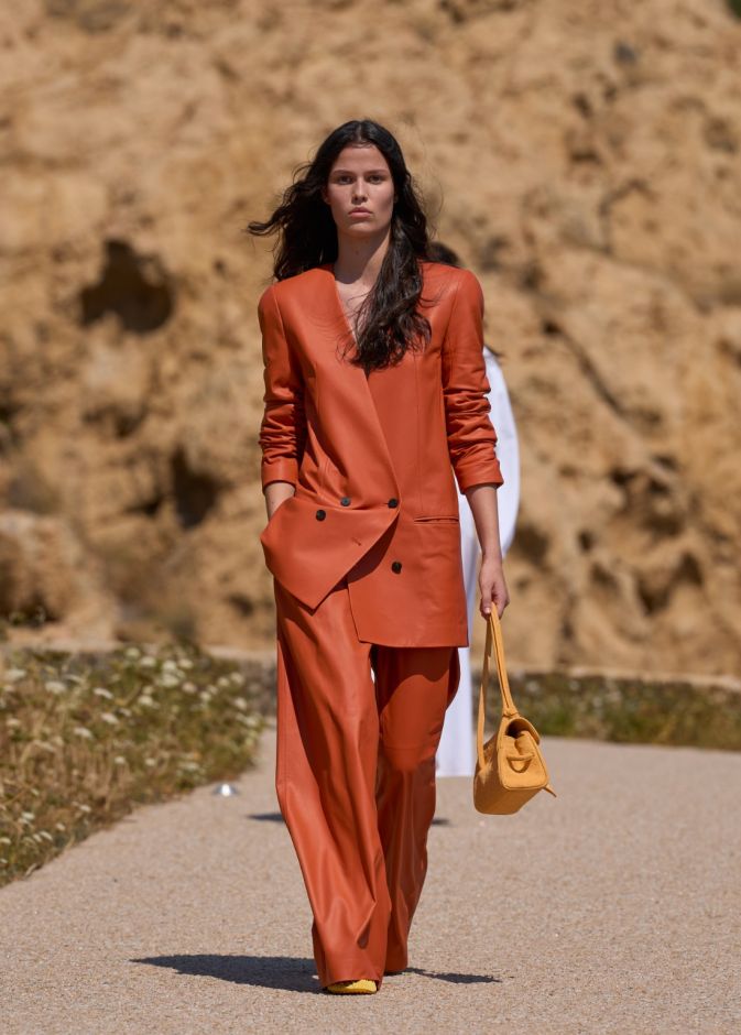 مجموعة ‏"جاكموس" ‏Jacquemus‏ ‏لصيف 2027‏