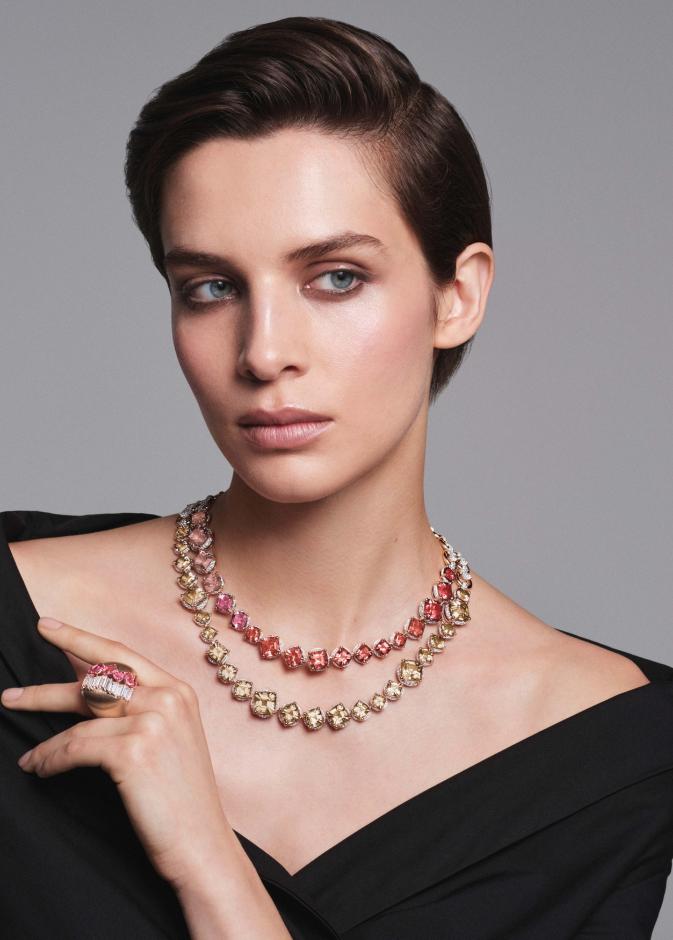 قلادة POMELLATO STILE LIBERO SAKURA BLOOM وخاتم SERTI LIBRE