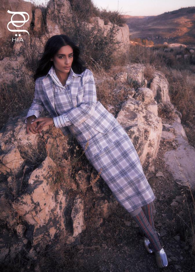 زين نجمة غلاف مجلة "هي"
