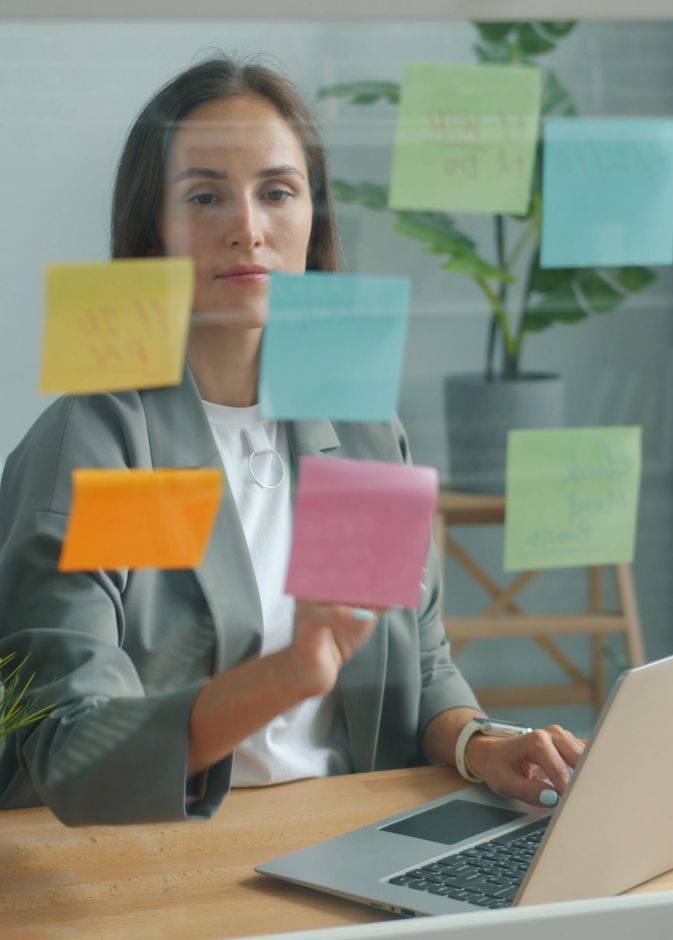أنماط ذهنية قد تؤثر في مساركِ المهني وثقتكِ بقدراتكِ