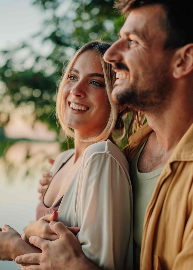 إشارات تدل أنه يخاف خسارتك رغم قوته الظاهرة