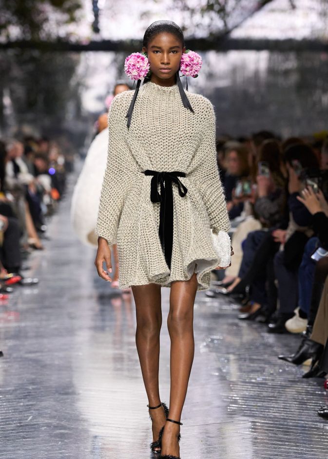 فستان كروسيه من ‏Christian Dior