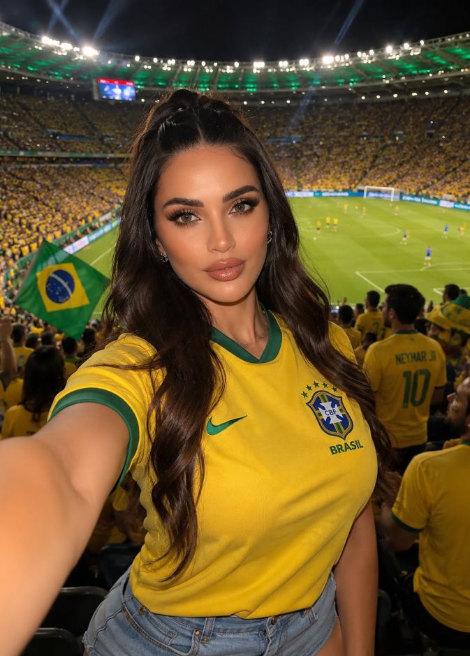 الفنانة داليدا خليل صورة من انستغرامها خلال حضورها المونديال في وقت سابق