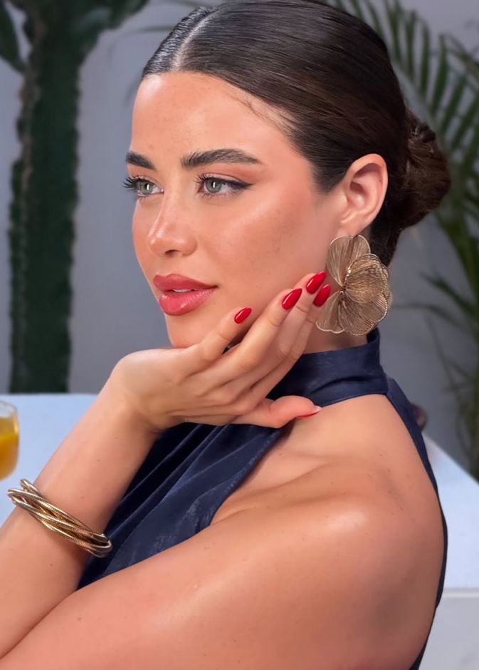 النجمة يارا السكري صورة من انستغرامها