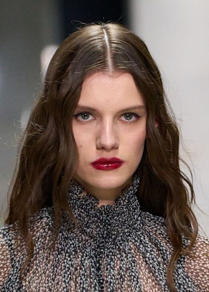 عارضة دار Dolce Gabbana