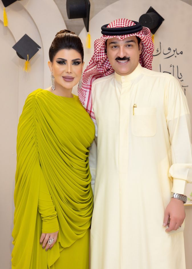 شهاب جوهر وإلهام الفضالة في حفل تخرج آية5