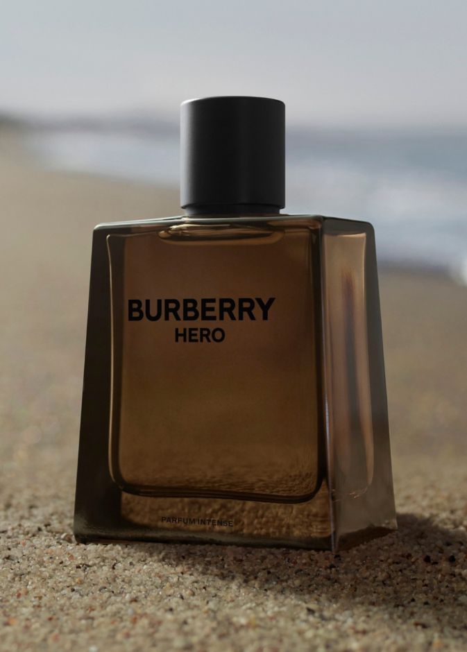عطر  Burberry Hero Parfum Intense من علامة بربري