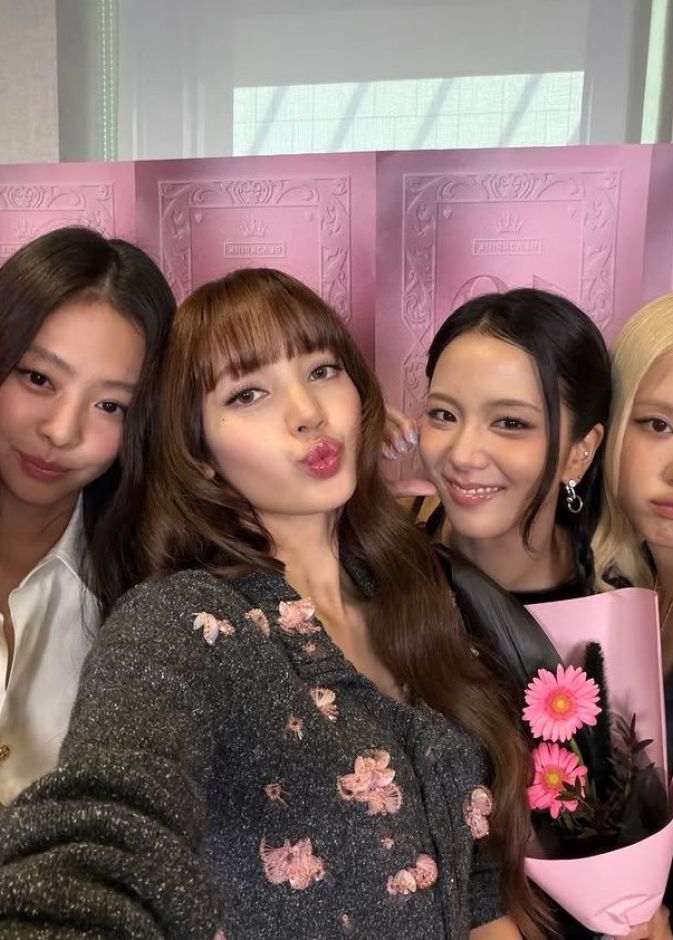  فرقة BLACKPINK