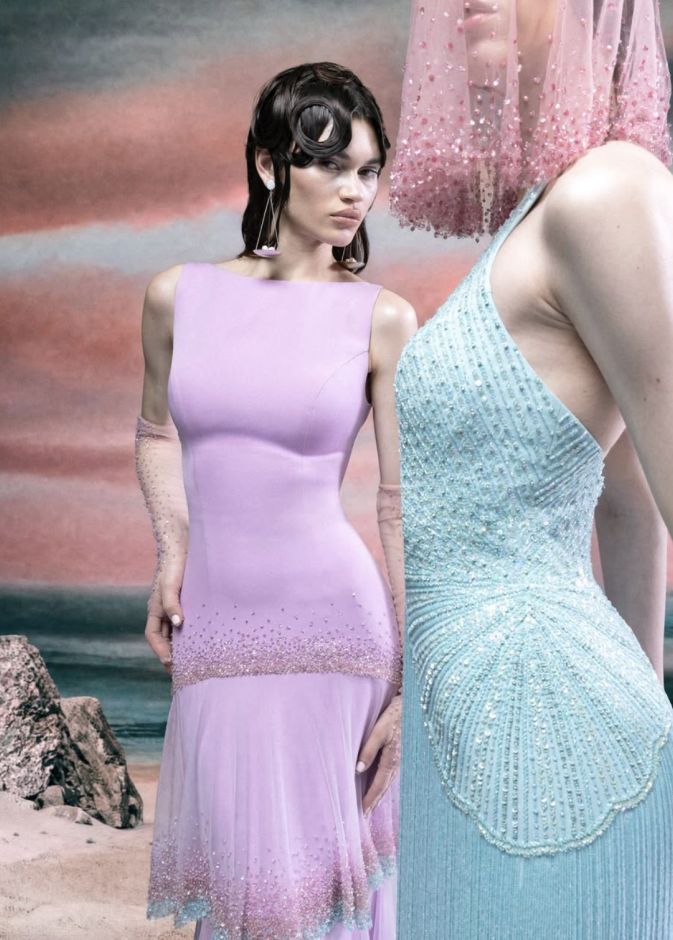 صيحة الترصيع بالأحجار”Bedazzled”  2026 بعيون عربية