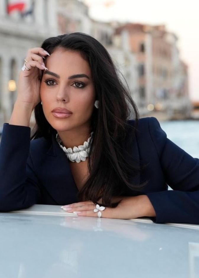 جولة على أفخم مجوهرات جورجينا رودريغيز