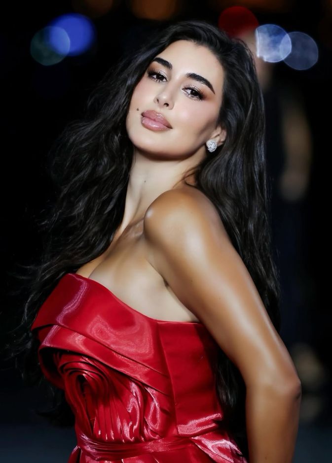 من ياسمين صبري إلى كيندال جينر.. شاهدي أجمل اطلالات الجمال لنجمات عرض لوريال