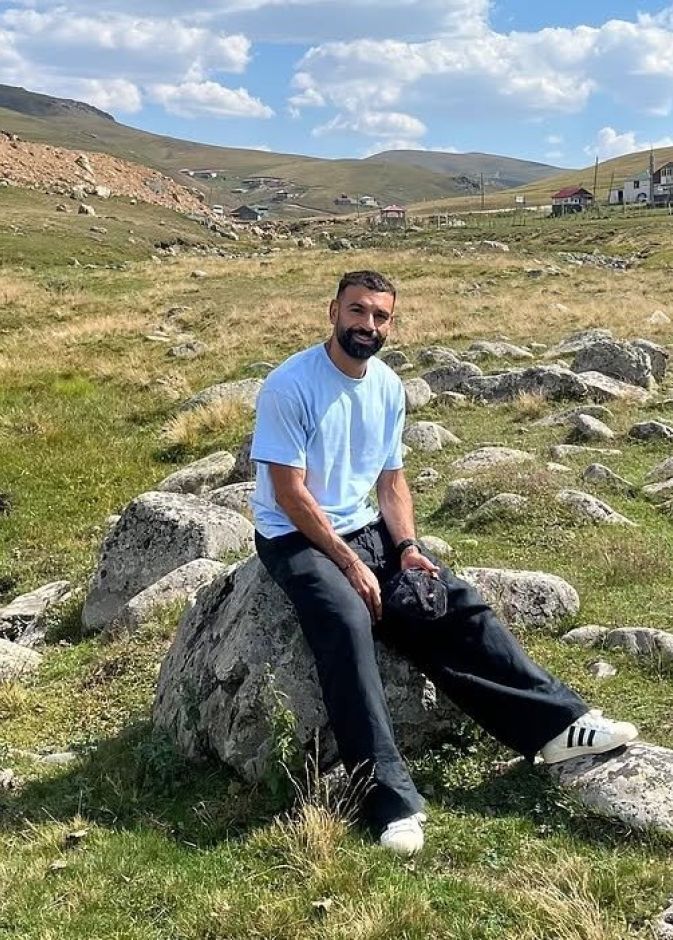 محمد صلاح يحول صخرة مجهولة في طرابزون إلى مزار عالمي
