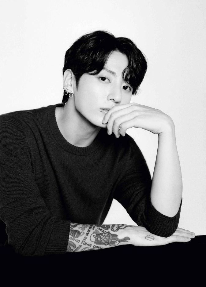  النجم الكوري جونغكوك Jungkook
