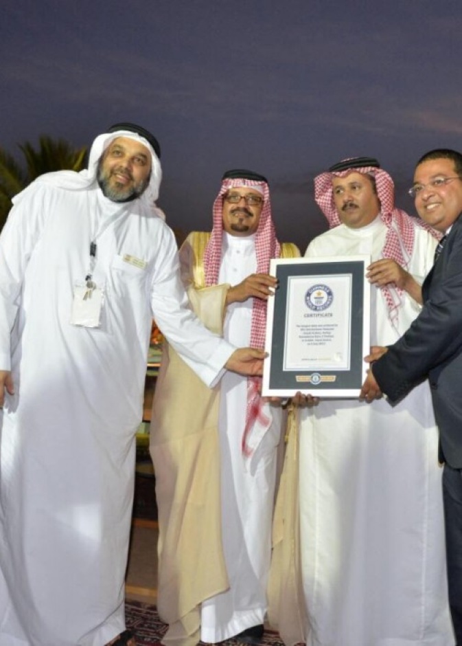 جدة تدخل "غينيس" بأطول سفرة إفطار في العالم 