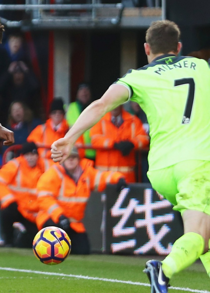 3 أهداف في 20 دقيقة تقلب المباراة