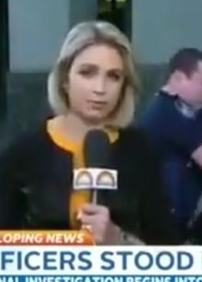 بالفيديو: مذيعة تفاجَأ بعملية اعتقال على الهواء