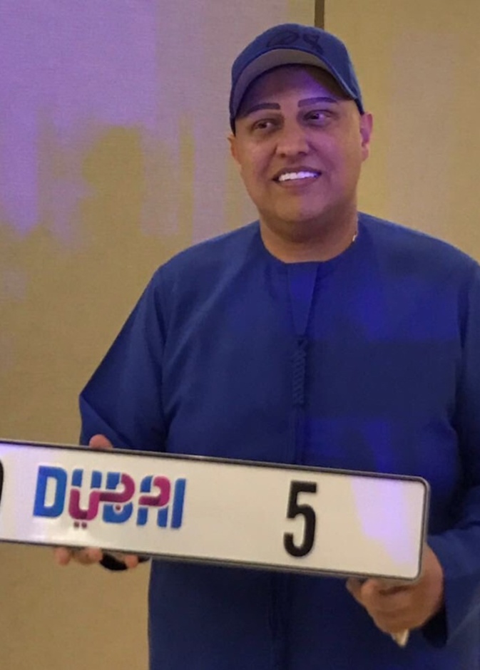 هندي يدفع 33 مليون للفوز بلوحة D 5 دبي