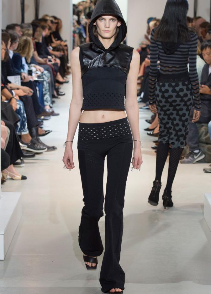 مجموعة “باكو رابان” لموسم ربيع وصيف 2017 