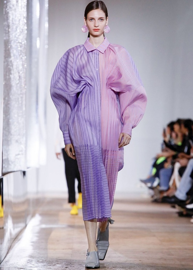 اسبوع الموضة في باريس 2019  مجموعة NINA RICCI الفاخرة  لربيع وصيف 2020