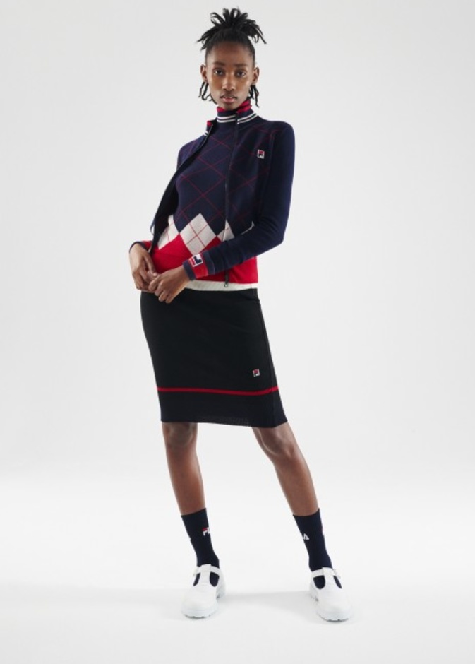 عرض أزياء مجموعة فيلا لموضة خريف وشتاء 2021–2022