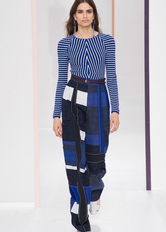 مجموعة Hermes للأزياء الجاهزة لربيع وصيف 2018 !