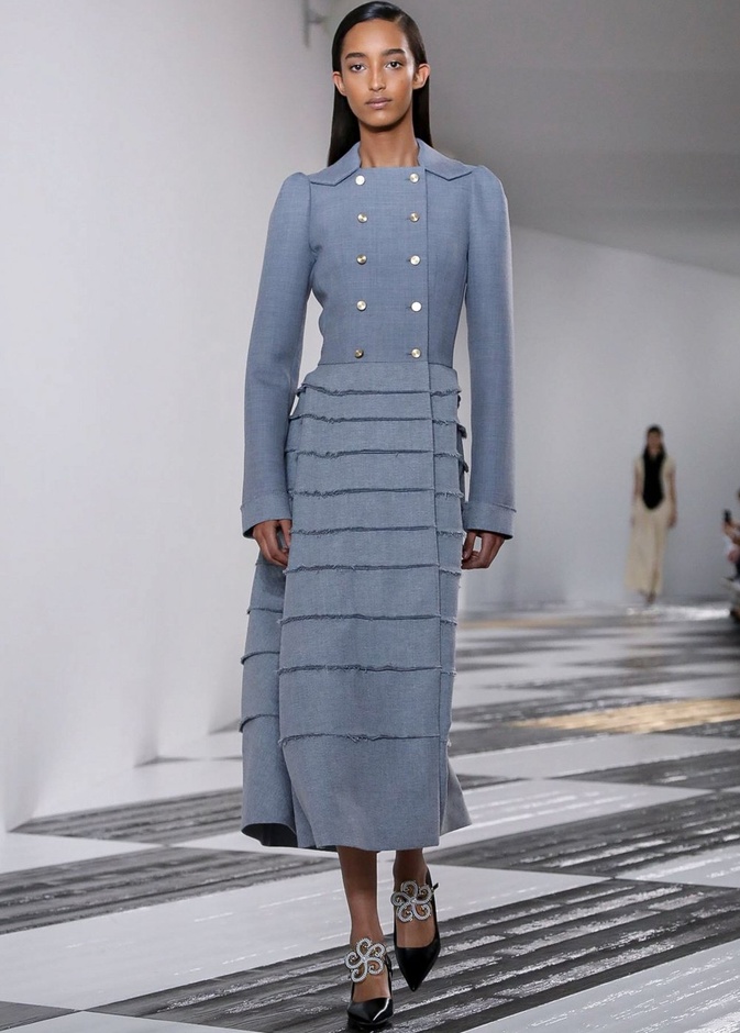 عرض مجموعة LOEWE لموسم خريف وشتاء 2020