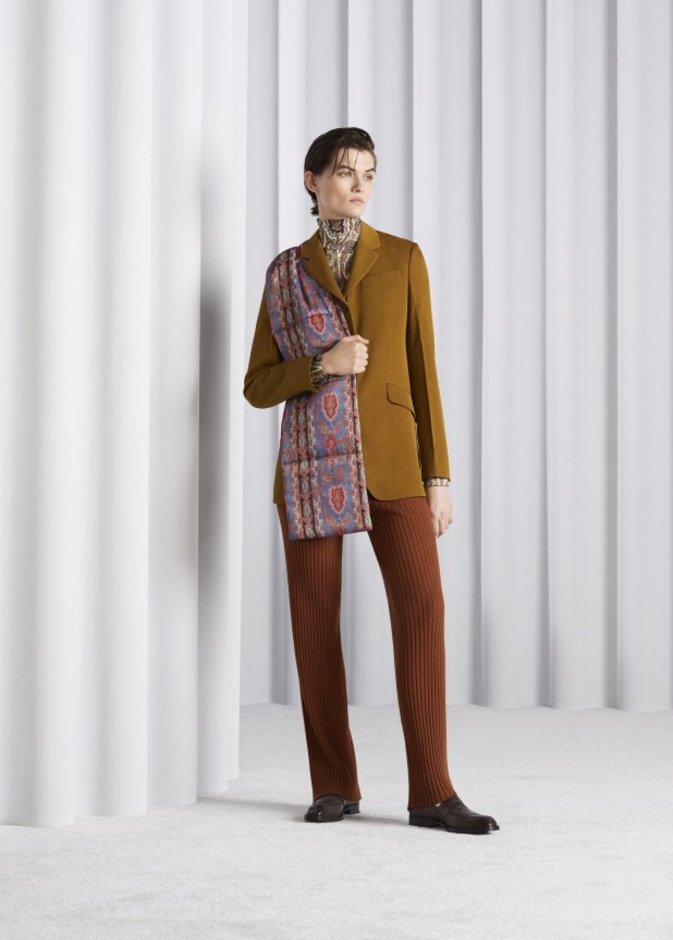 عرض أزياء مجموعة Paul Smith لموضة خريف وشتاء 2021 في باريس