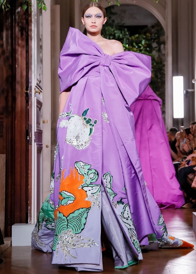 مجموعة فالنتينو للهوت كوتور لموسم خريف وشتاء 2019-2020