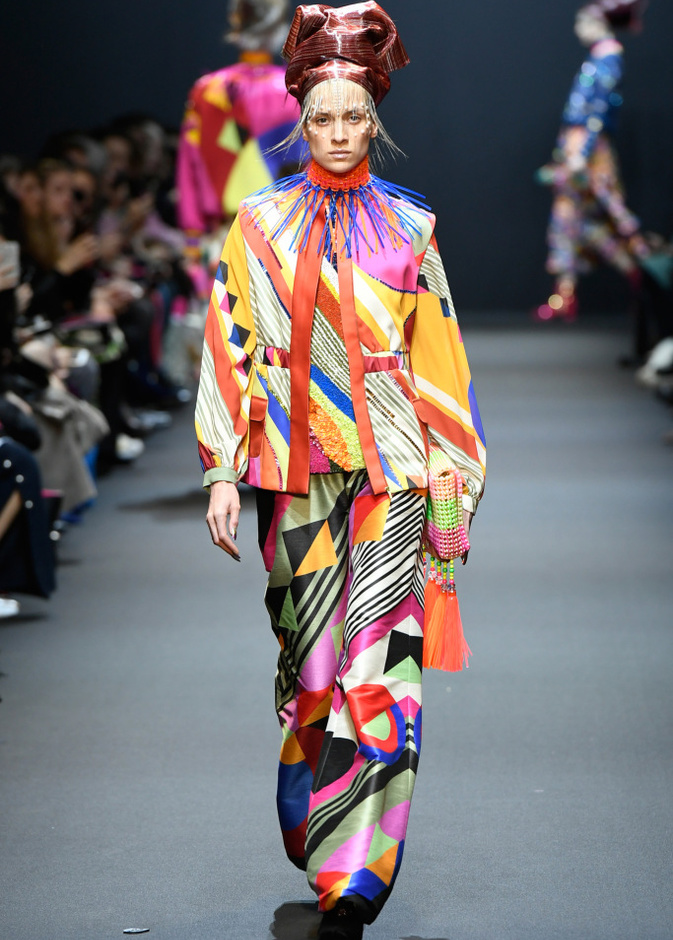 عرض أزياء Manish Arora لخريف وشتاء 2017