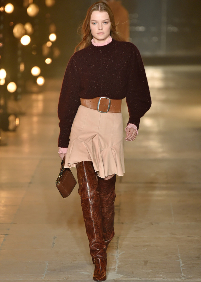 عرض أزياء إيزابيل ماران لخريف وشتاء 2017