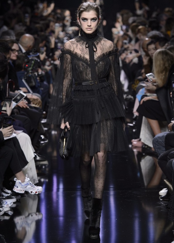 مجموعة إيلي صعب لخريف وشتاء 2017