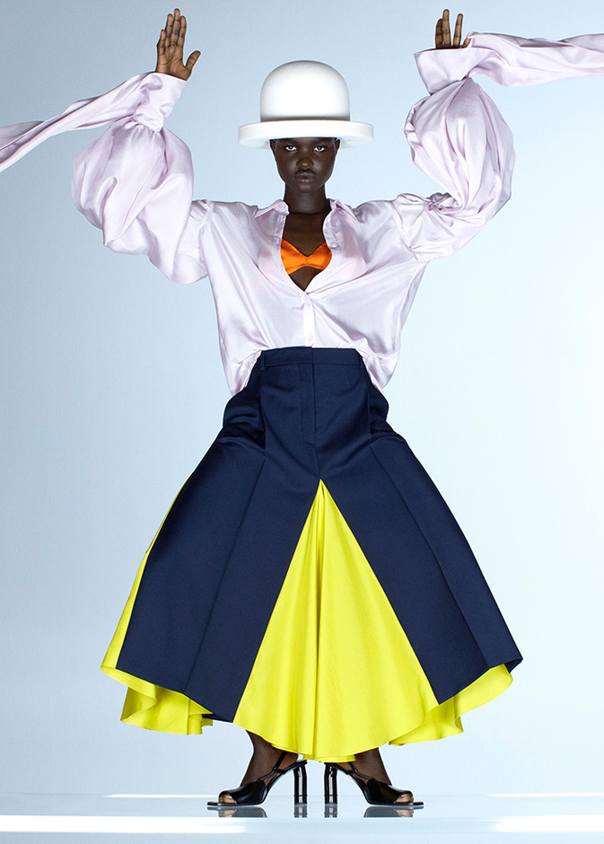 عرض ازياء مجموعة نينا ريتشي  Nina Ricci لربيع وصيف 2021 