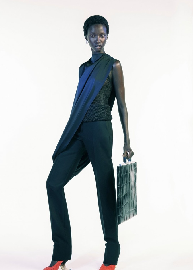 مجموعة Givenchy لموسم ربيع وصيف 2021