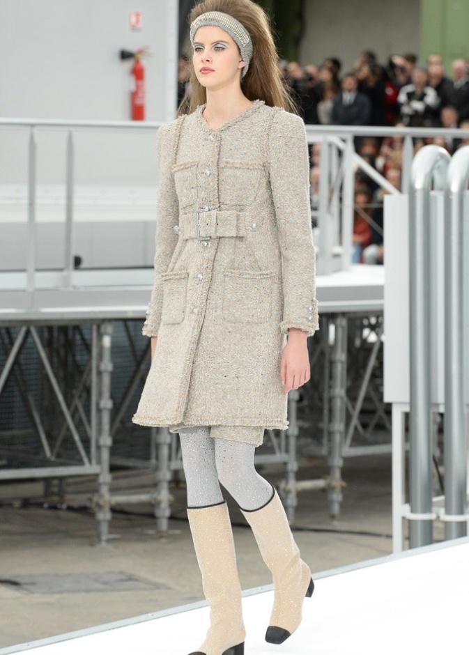 عرض أزياء “شانيل” Chanel لخريف وشتاء 2017
