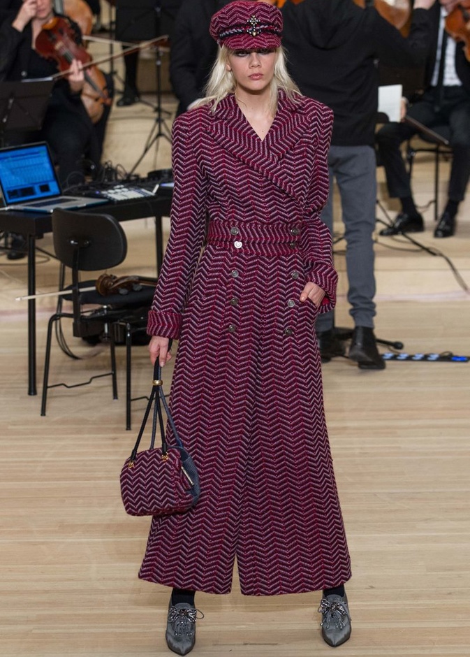 مجموعة Métiers d’art من شانيل لموسم 2017- 2018