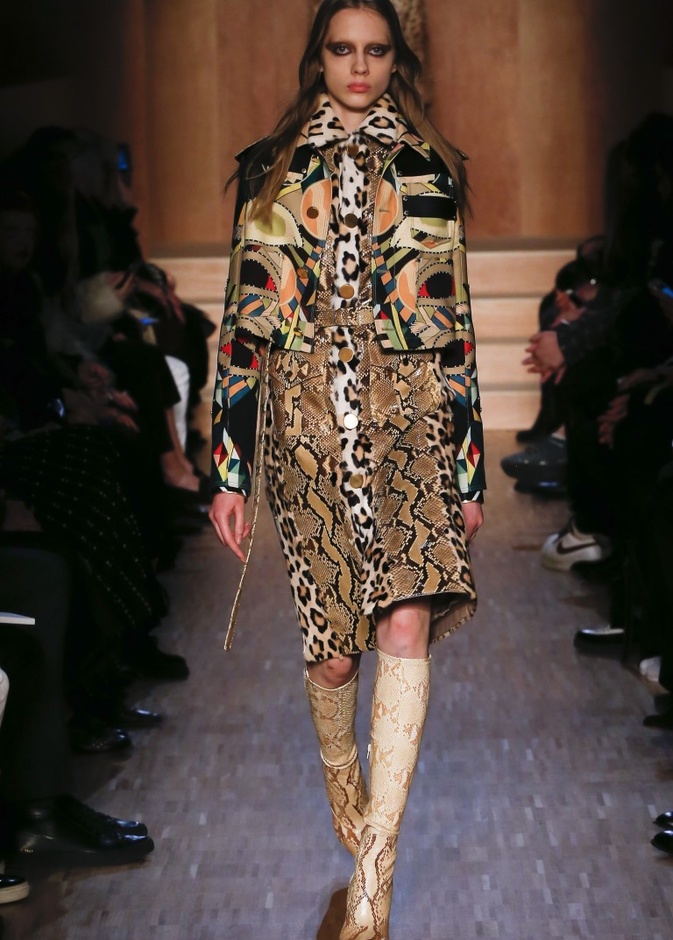 مجموعة جيفنشي لخريف وشتاء 2016-2017