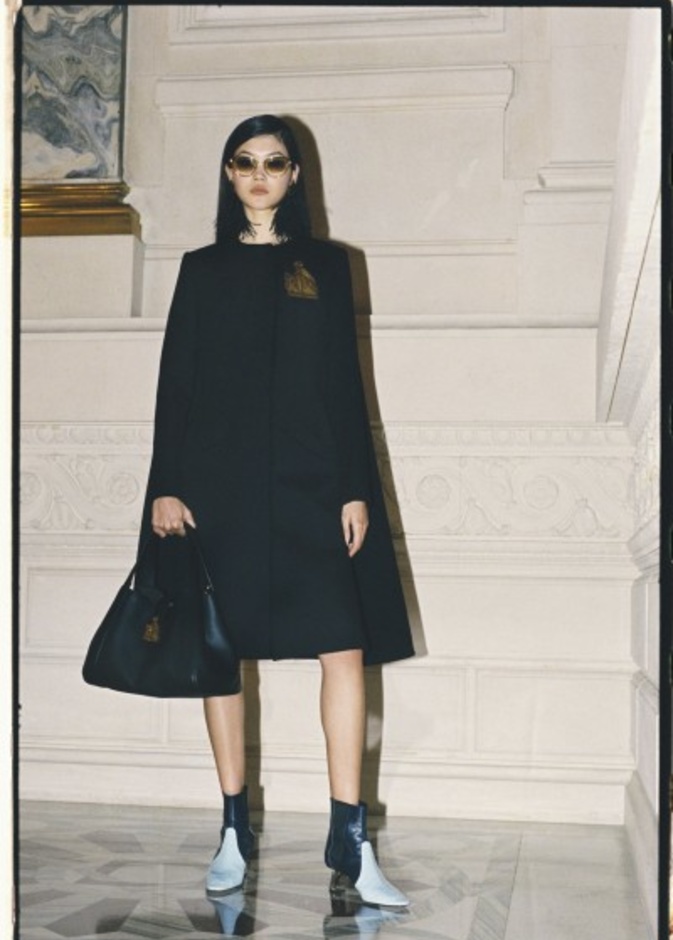 عرض مجموعة Lanvin لخريف وشتاء 2021-2022 ضمن أسبوع الموضة في باريس