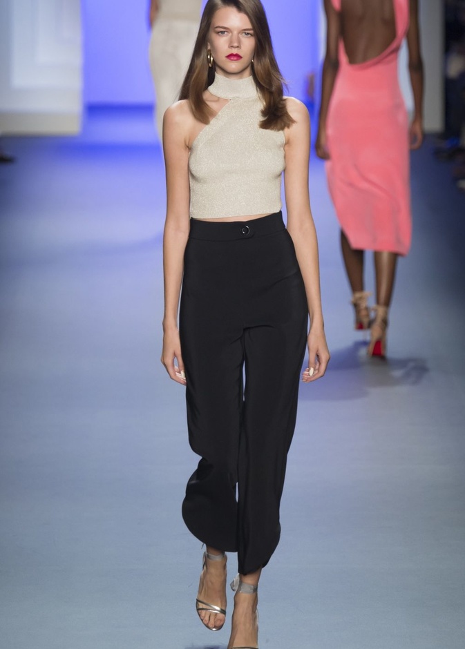عرض Cushnie et Ochs في اسبوع نيويورك للموضة