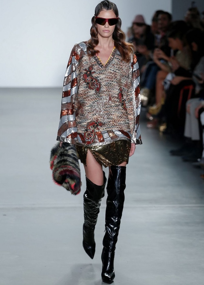 عرض أزياء كوستو برشلونة لخريف وشتاء 2019