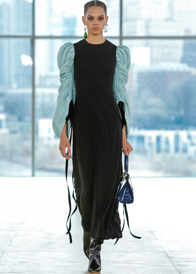 مجموعة توري بورتش Tory Burch لموسم خريف وشتاء 2019-2020