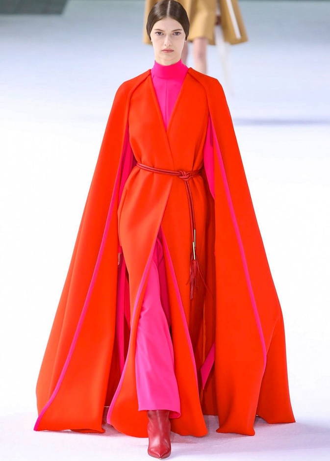 فساتين كارولينا هيريرا لخريف وشتاء 2020-2021 من اسبوع الموضة في نيويورك